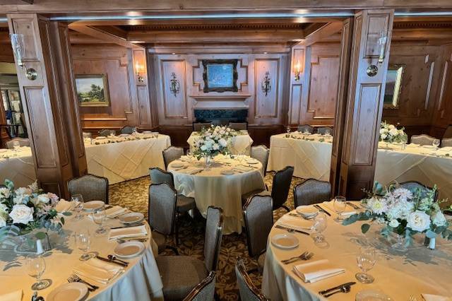 Back Dining room Head Table