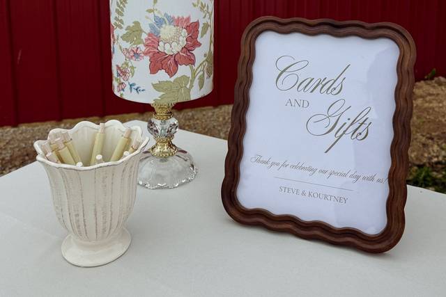 welcome table