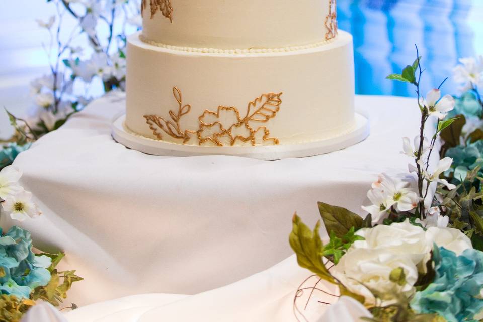 Four tier wedding cake - Encore Visuals