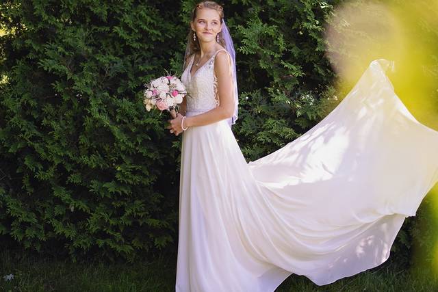 Treat's Bridal Shoppe