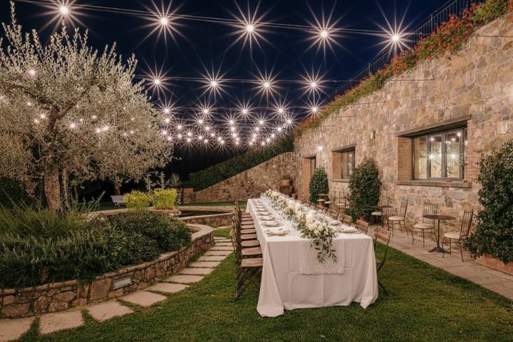 Reception in the garden