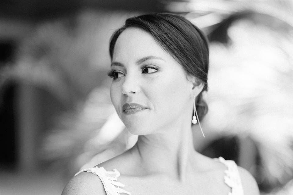Classy bridal look