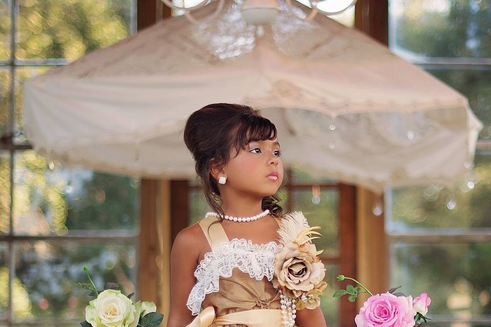 www.allamericanbabyboutique.com - Flower Girl Dresses and Customized Designer Gowns for Girls