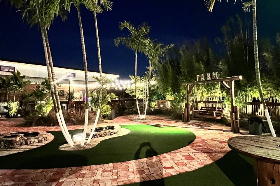 Cocktail Area