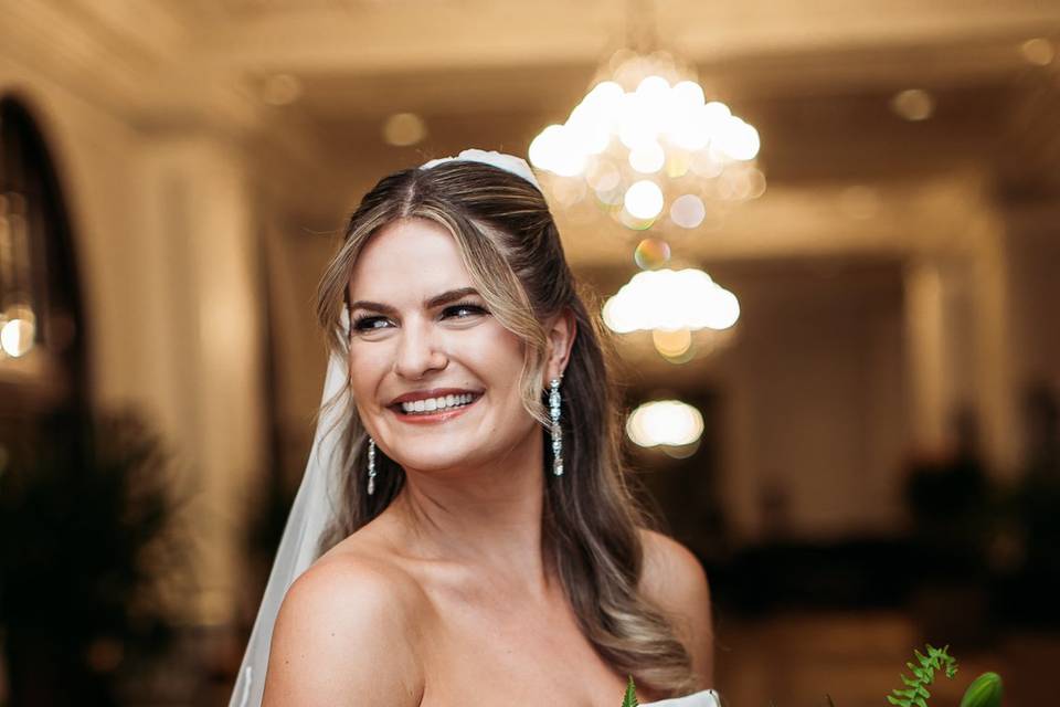 Wedding morning glow