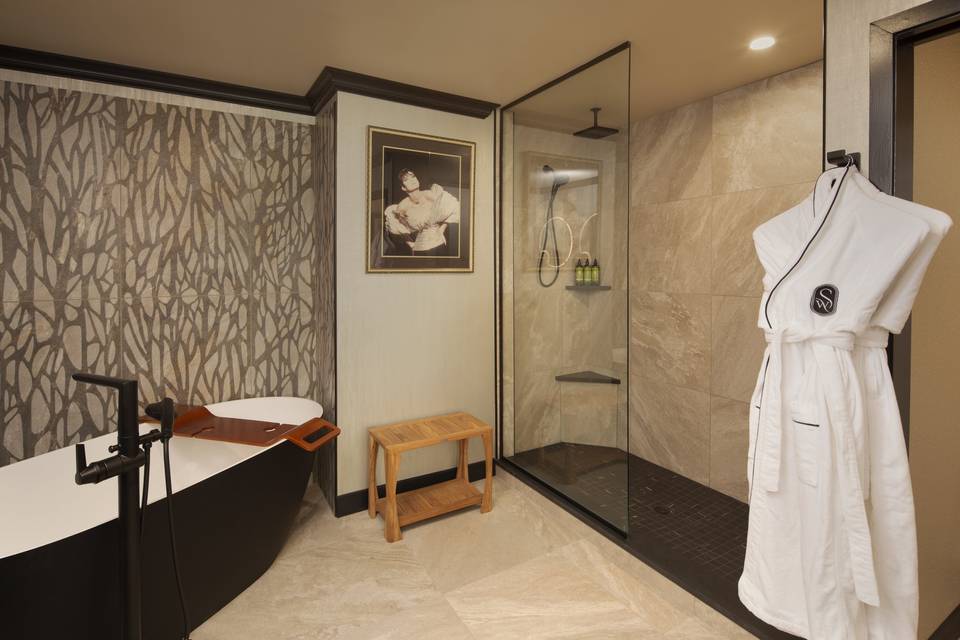 Swiftwater Suite Bathroom