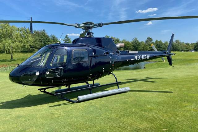 AStar helicopter on golf cours
