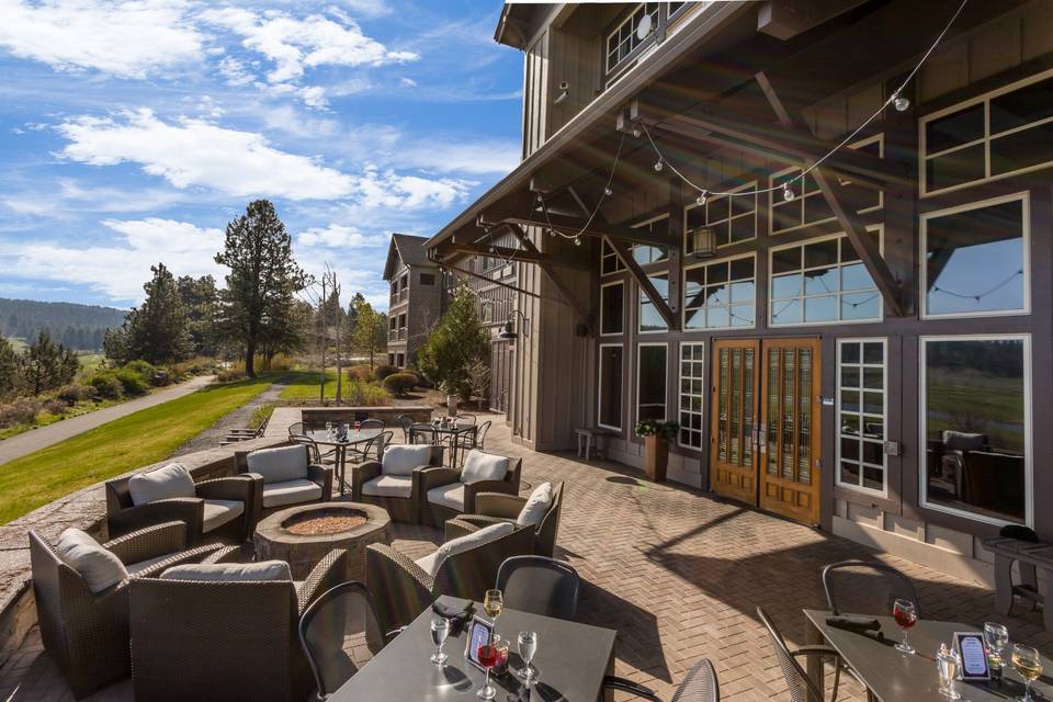 Ruddy Duck Restaurant Patio