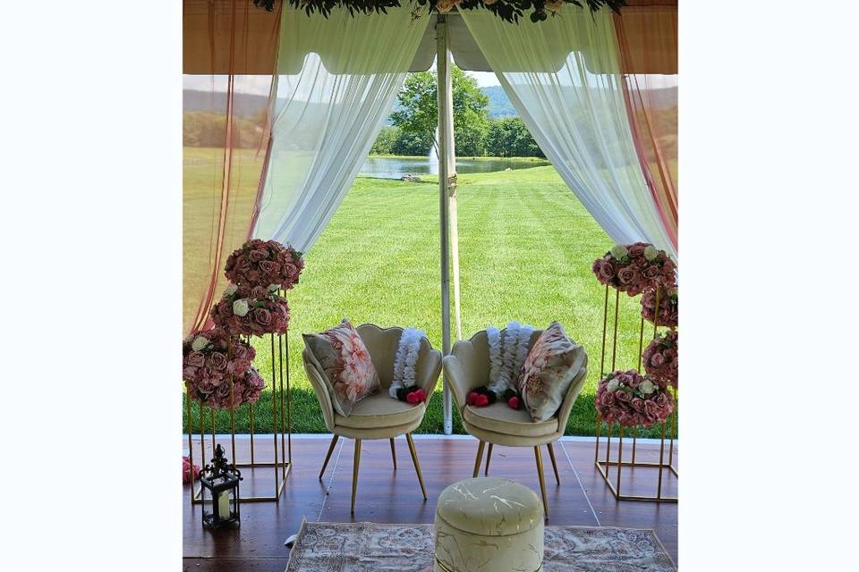 Mandap at Gordon Springs Farm