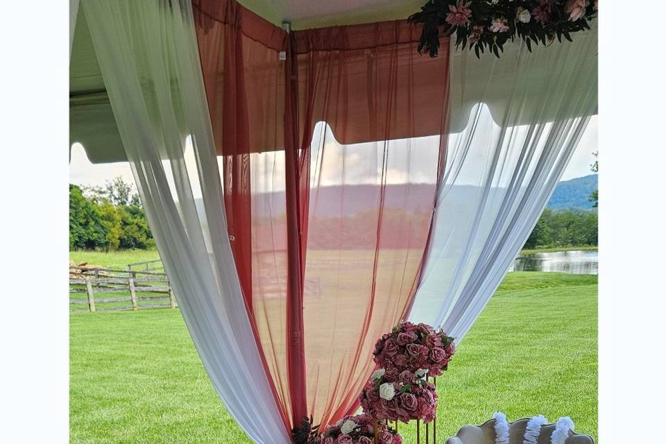Mandap at Gordon Springs Farm