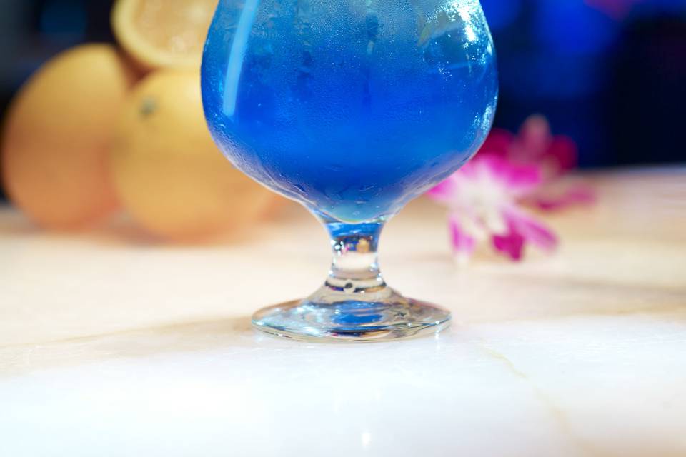 Blue cocktail mix