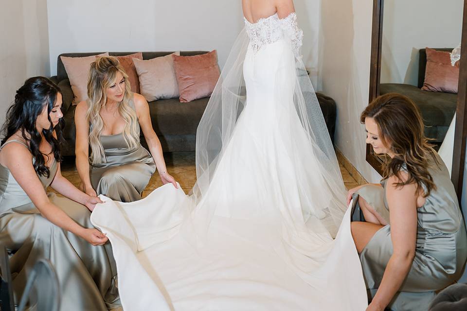 Dressing Suite