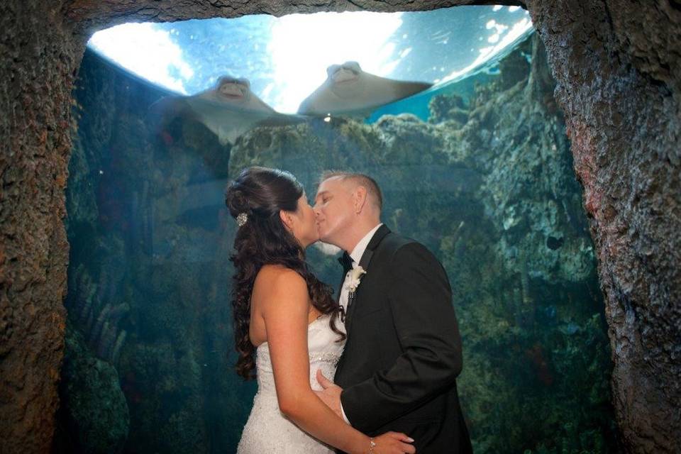 Couple's kiss