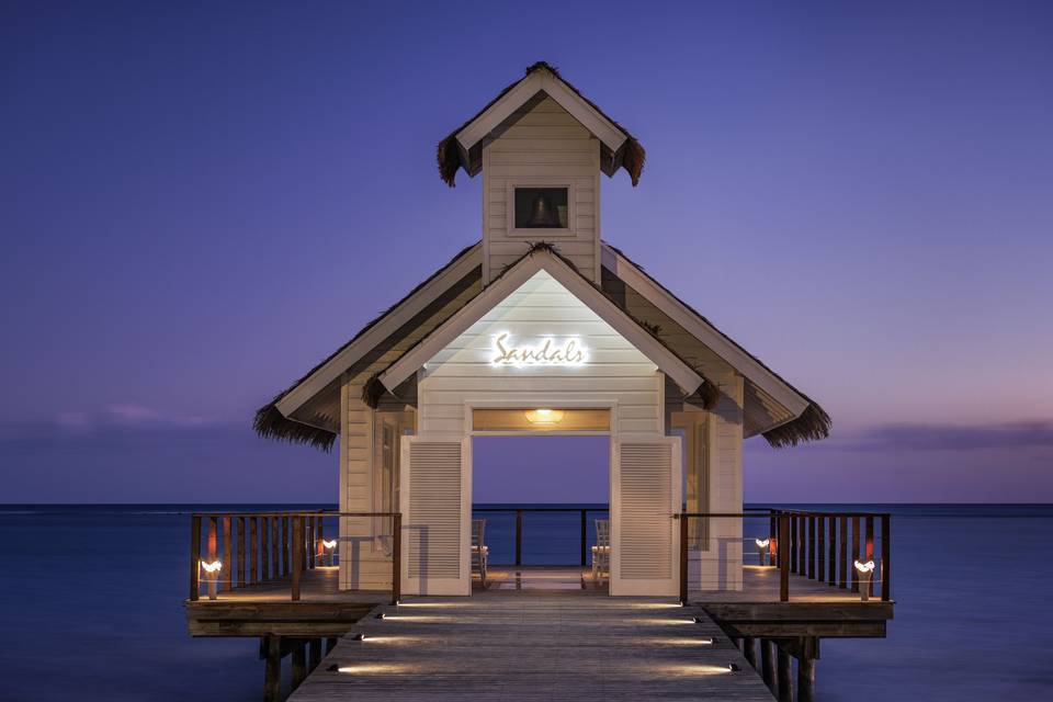 Travel Advisor Asset-SSC-Over-Water-Chapel.jpg