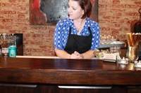 BarFly employee