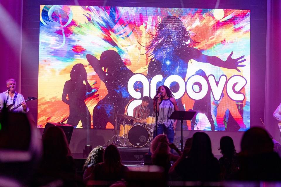Groove band