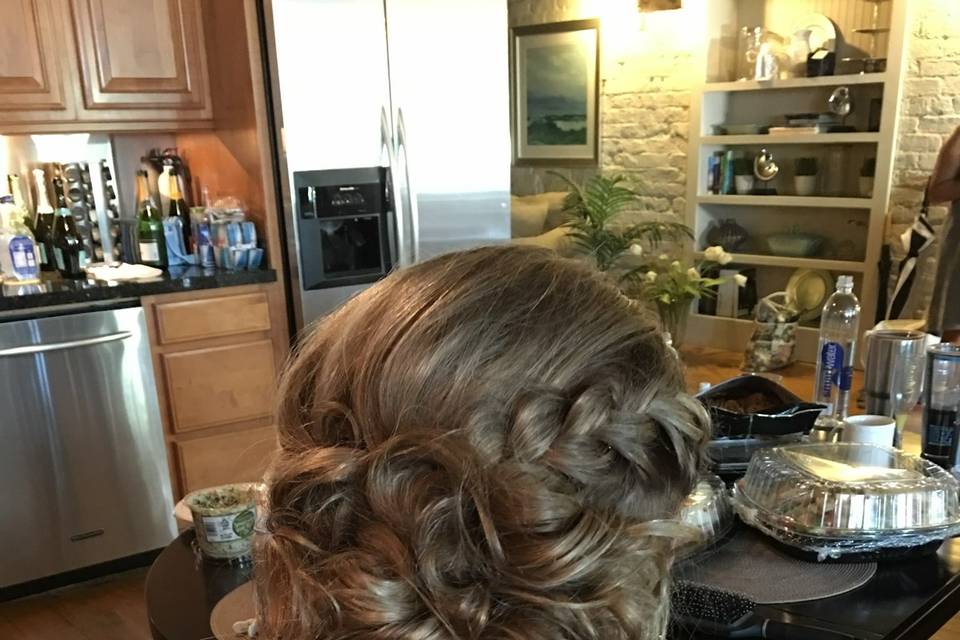 Hair updo