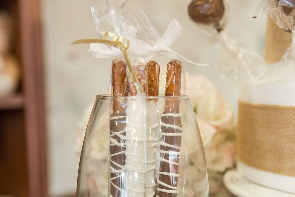 Chocolate Pretzels