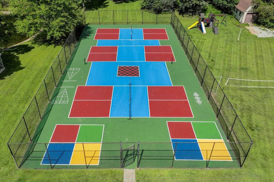 Triple pickle ball, 4 square