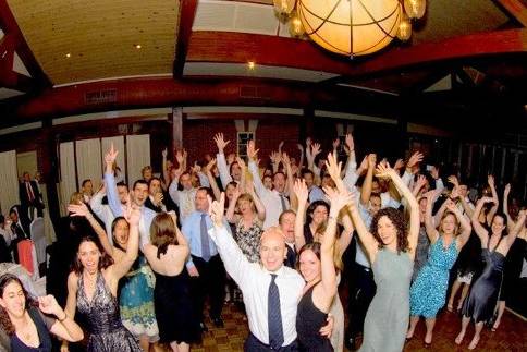 Packed dance floor @ The Central Park Boathouse.