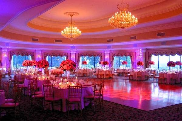 DJ at the Oheka Castle.