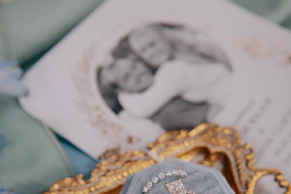 Saving Grace Photography & Des