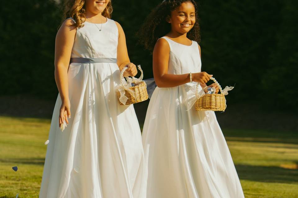 Saving Grace Photography & Des