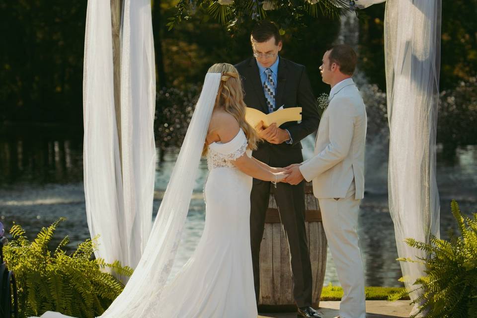 Saving Grace Photography & Des