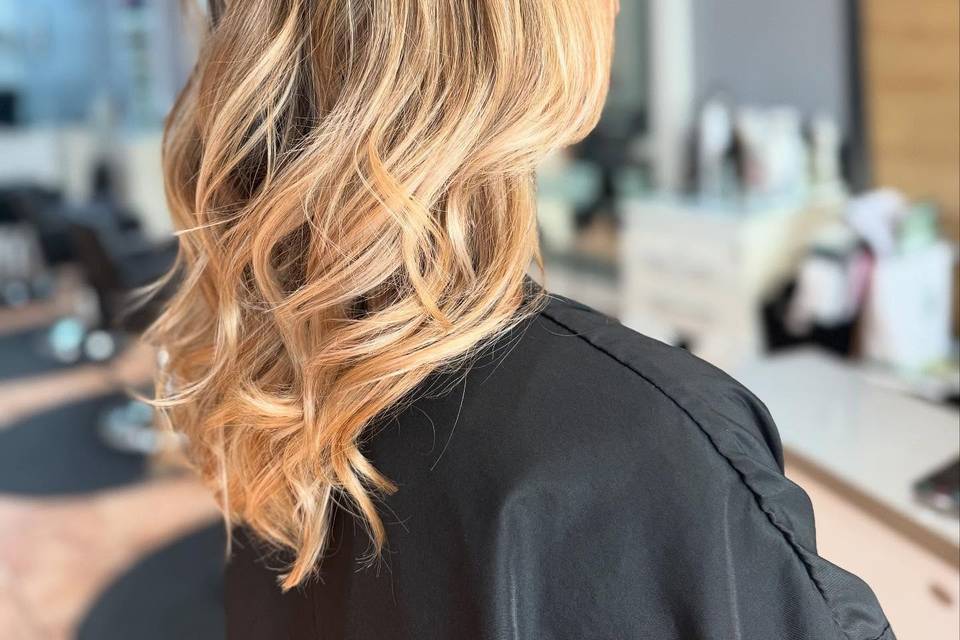 LM SALON