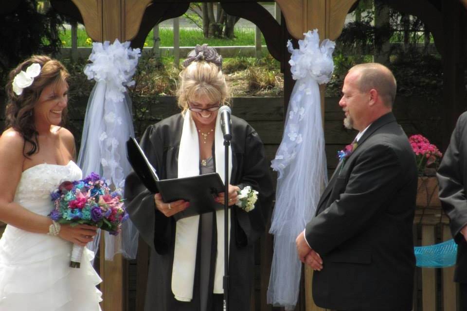 Wedding Officiant, Barbara Berlin