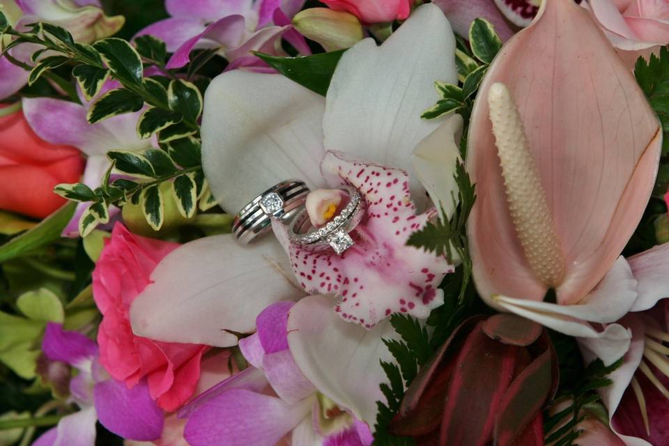 rings on bouquet