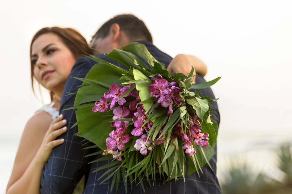 Incredible tropical bouquet