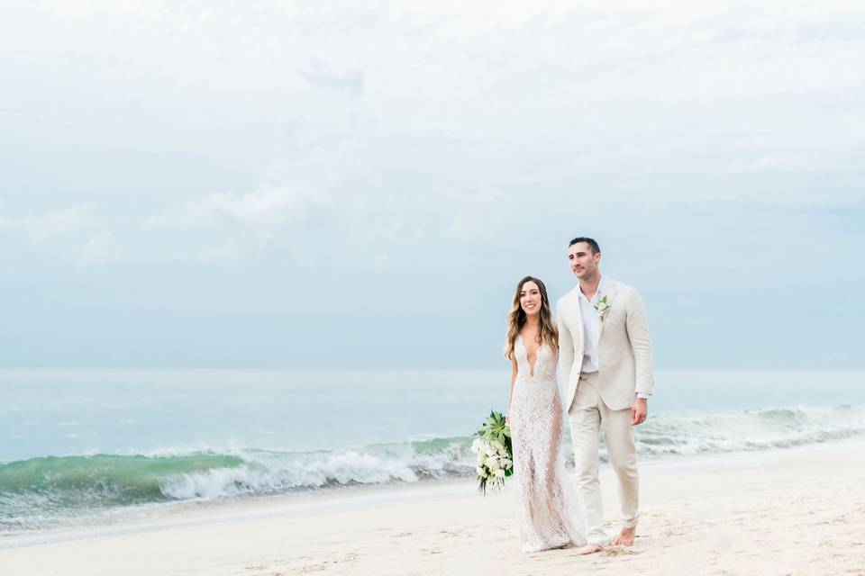 Beach wedding Sayulita