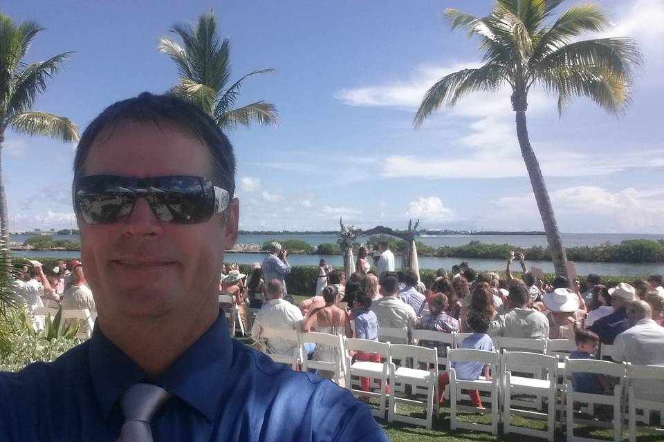 Selfie at Hawks Cay Resort, Florida Keys ,  during Ceremony. I try not to take any pics during weddings, but since people keep telling me I have to for Social media I have taken a couple...Hawks Cay is an awesome venue....