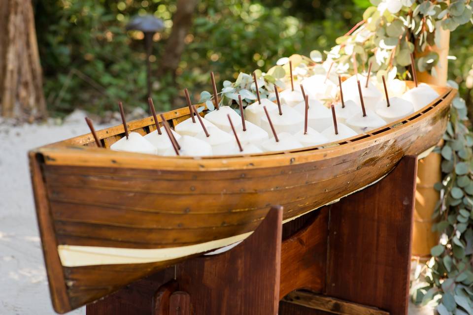 Coconut Canoe