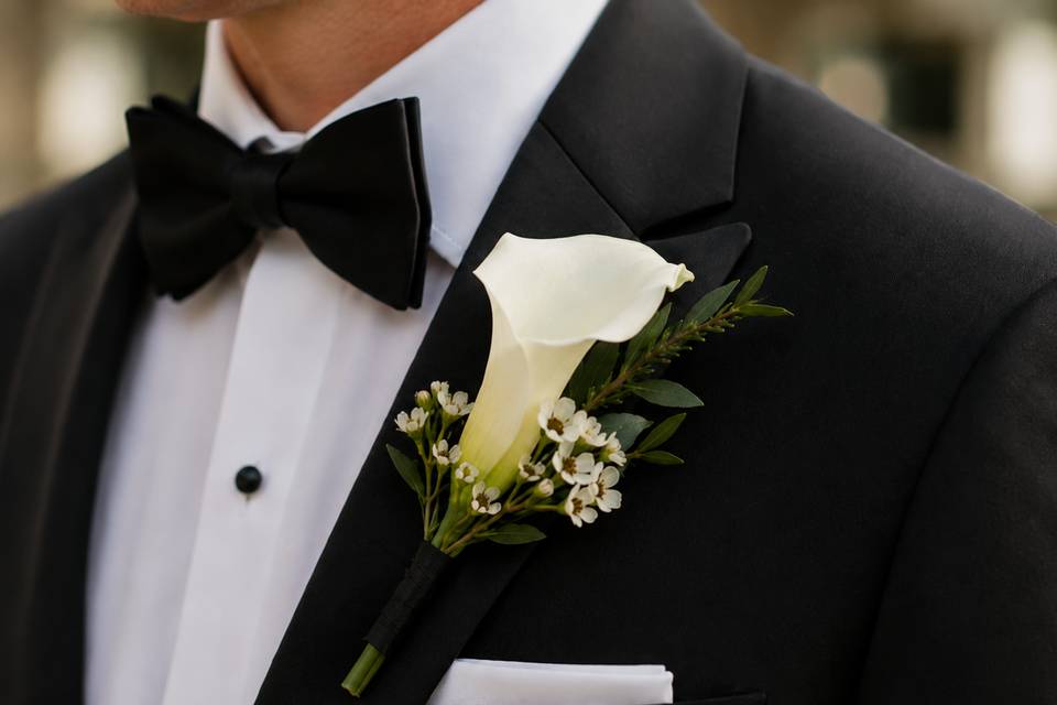 Groom boutonniere