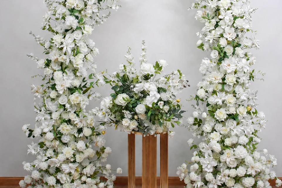 Floral split arch