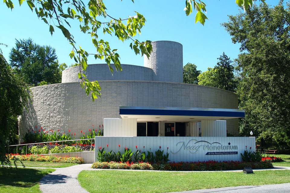 Neag Planetarium