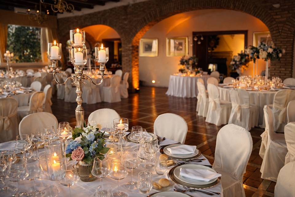 Inside dinner