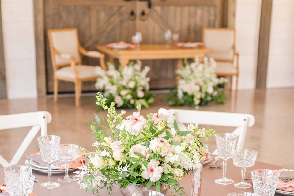 Lovely Table Styling