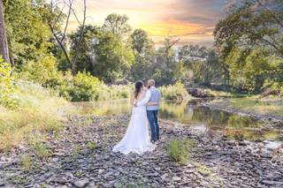 Crooked River Farm Weddings LLC