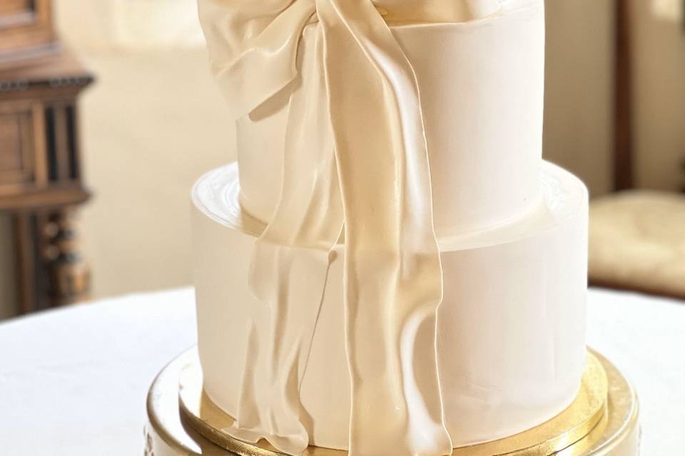 3-Tier + Fondant Bow