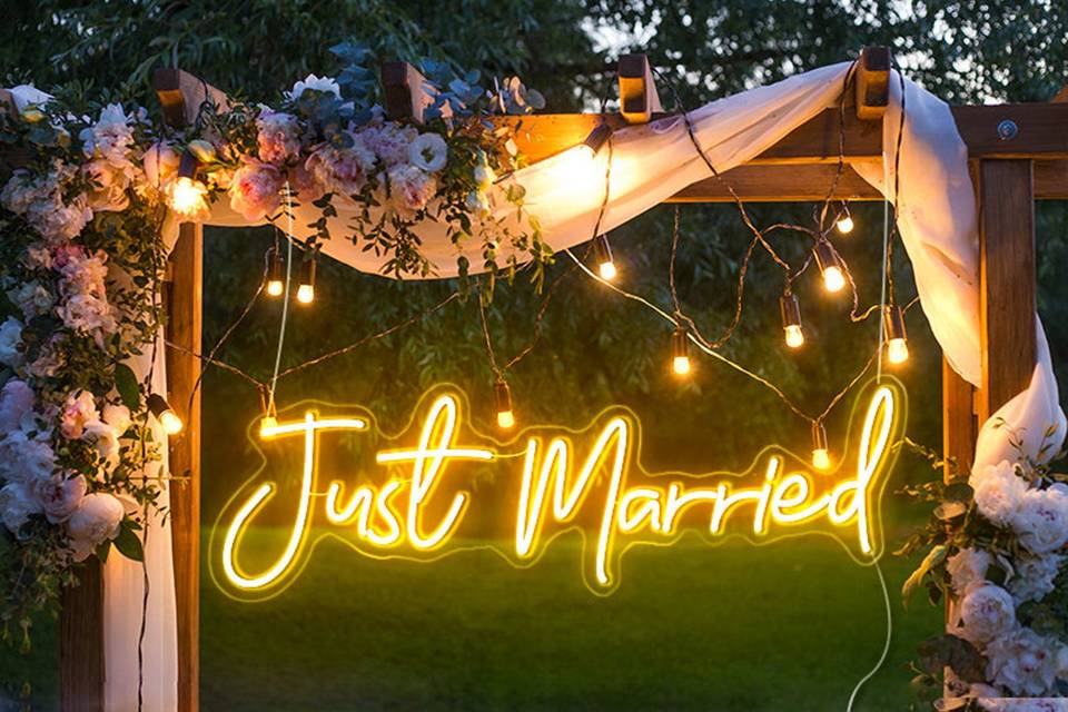 Just Married Custom