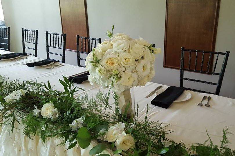 Table centerpiece