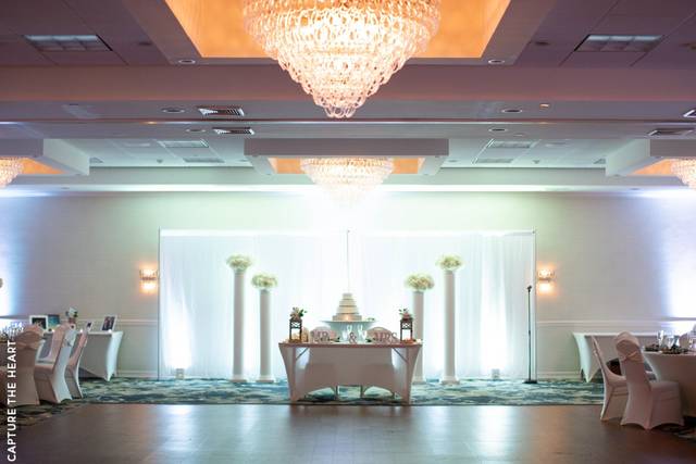 Bring the Beach to Your Wedding - Atlantis Ballroom