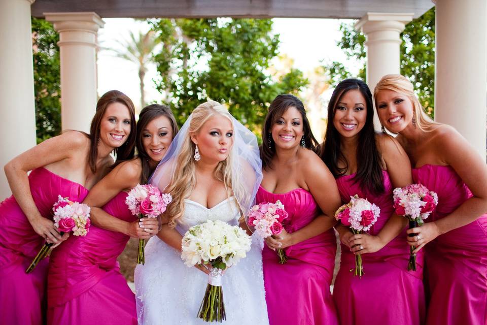 Kiss the Bride Wedding & Event Planning