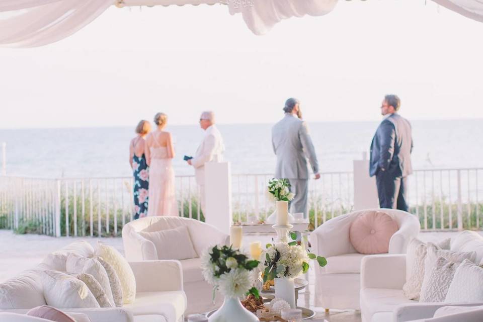 Bridal attendants