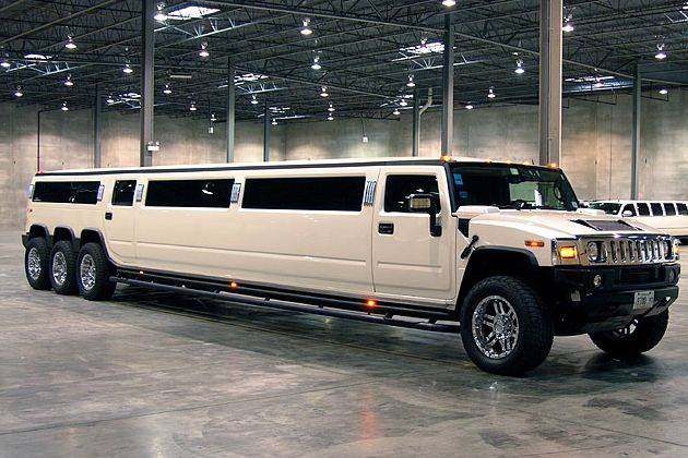 Royalty Lifestyles Limo