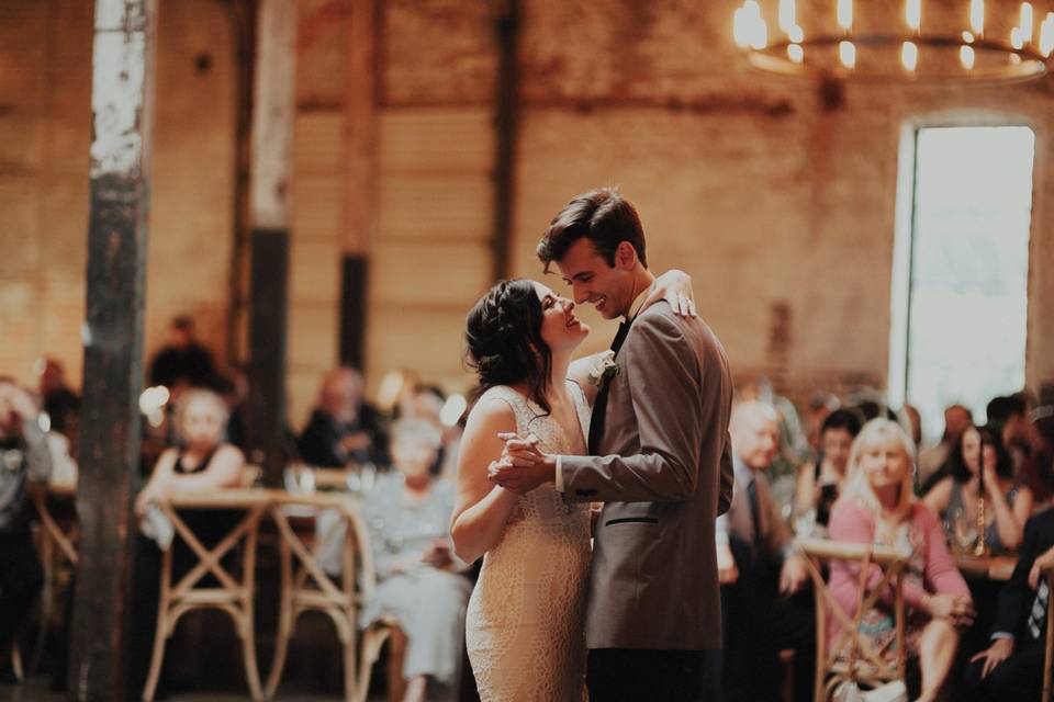 Bride and groom / First dance