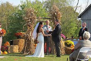 Guthrie Meadows Wedding Barn